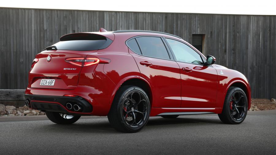  Alfa Romeo Stelvio Quadrifoglio (949) 2019 года  (AU) (фото 8 из 34)